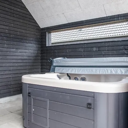 4 Bedroom Amazing In Romo Feriehus